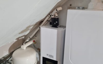 Installatie Elga Ace Hybride warmtepomp 4 kw – Zwolle